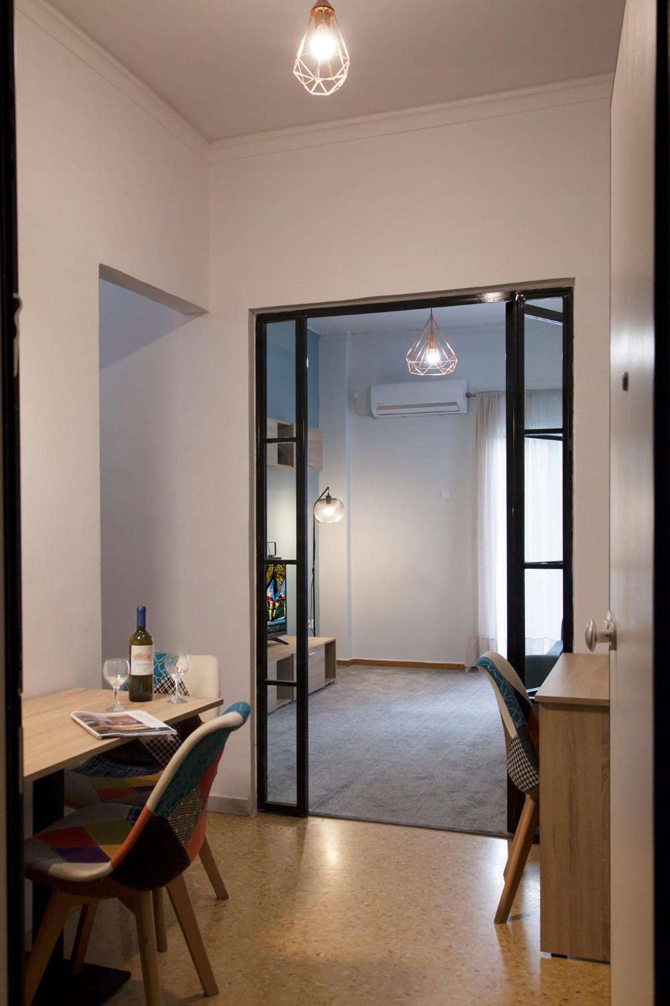 Suite 04 - Smart Cozy Suites - In The Heart Of Athens - 5 Minutes From Metro Exterior foto